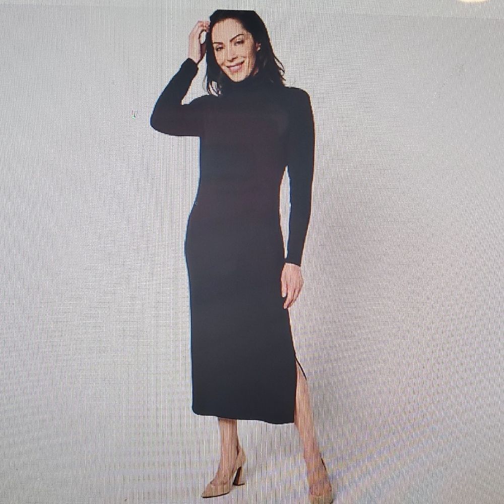 Woman With Control Petite Finespun  Jwrsey  Black Long Sleeve Midi Dress